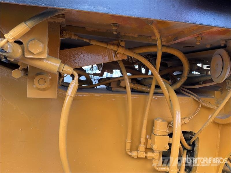 John Deere 770BH モーターグレーダー