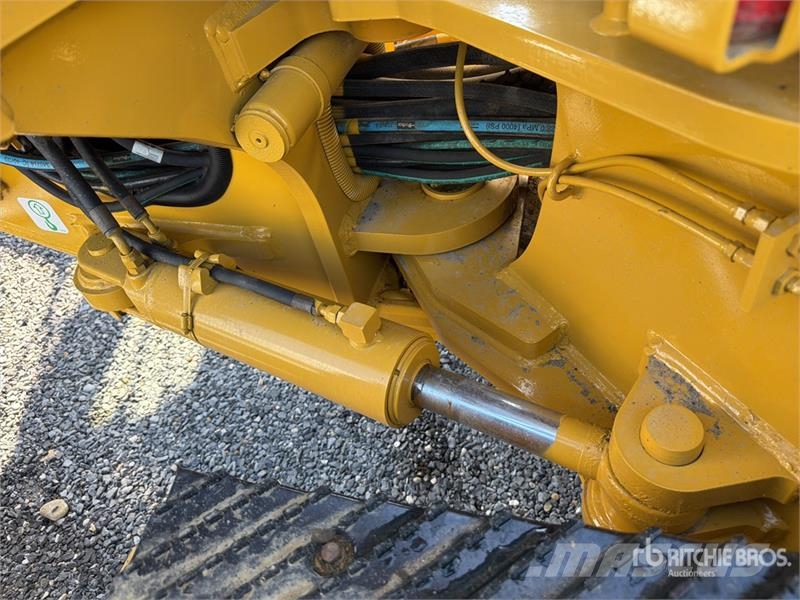 John Deere 872G معدات تمهيد الطرق