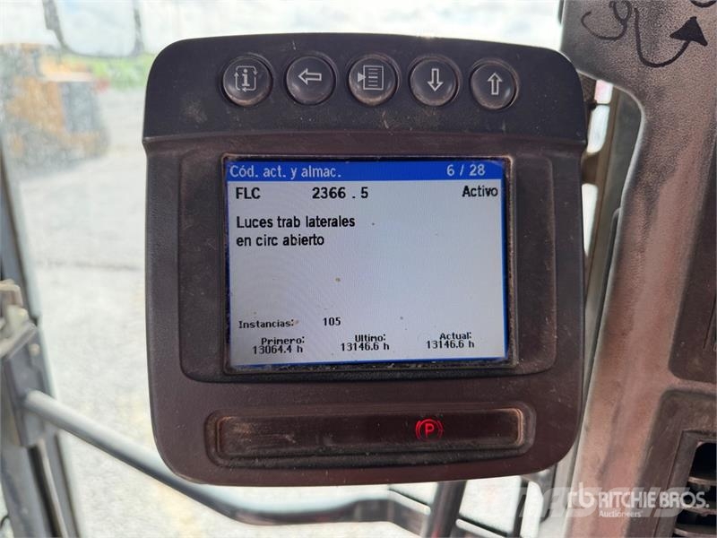 John Deere 872G معدات تمهيد الطرق