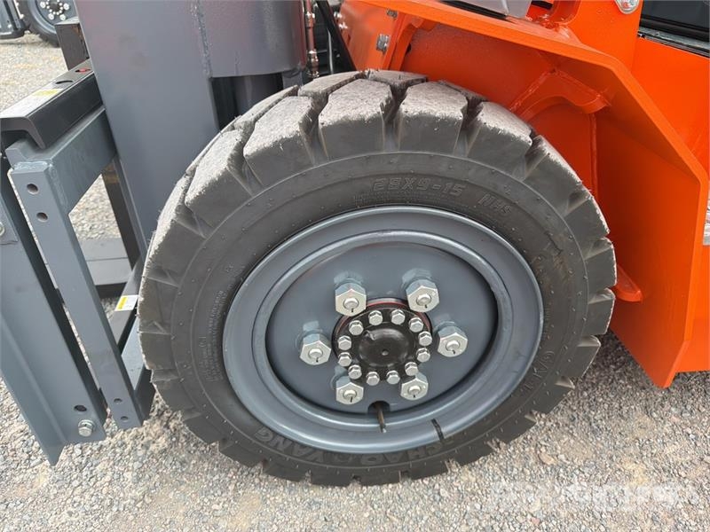 JX Power CPCD35-3S 7700 lb Montacargas (Sin Usar) Інше