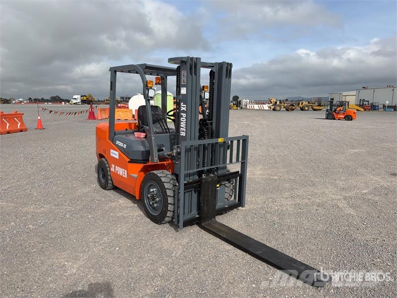 JX Power CPCD35-3S 7700 lb Pneumatic Tire Montacar Інше