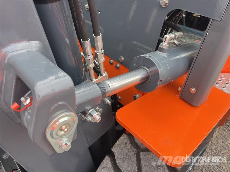 JX Power CPCD35-3S 7700 lb Pneumatic Tire Montacar Інше