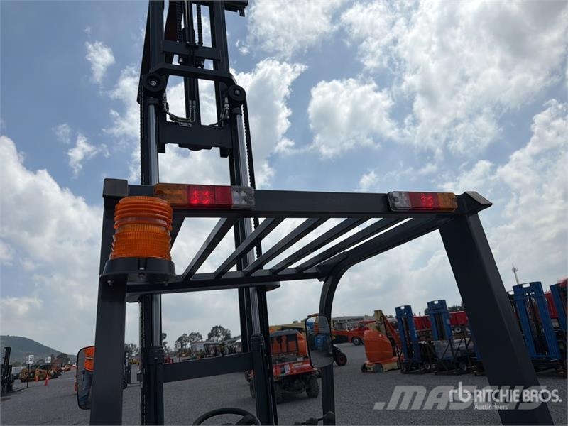  JX POWER CPCD35-3S 7700 lb Pneumatic Tire Forklift Інше