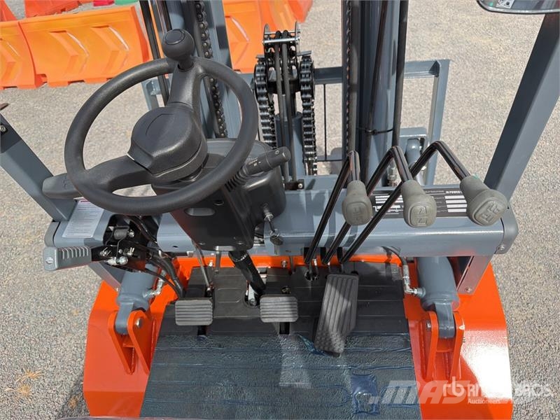 JX Power CPCD35-3S 7700 lb Montacargas (Sin Usar) Інше