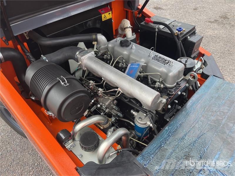 JX Power CPCD35-3S 7700 lb Pneumatic Tire Montacar Інше