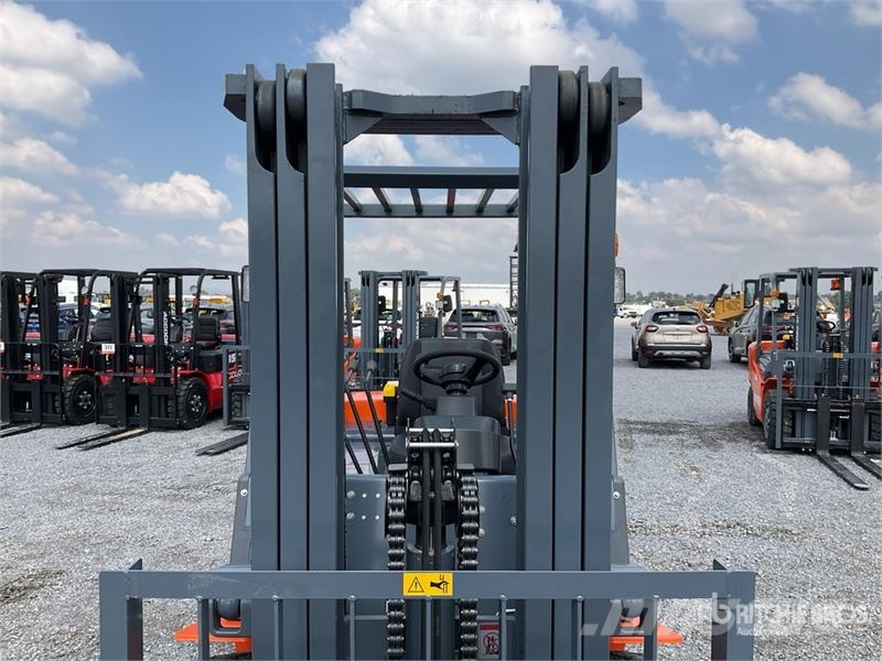  JX POWER CPCD35-3S 7700 lb Pneumatic Tire Forklift Montacargas - otros