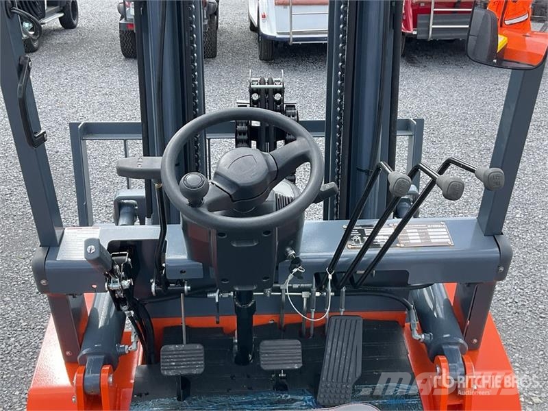 JX POWER CPCD35-3S 7700 lb Pneumatic Tire Forklift Інше