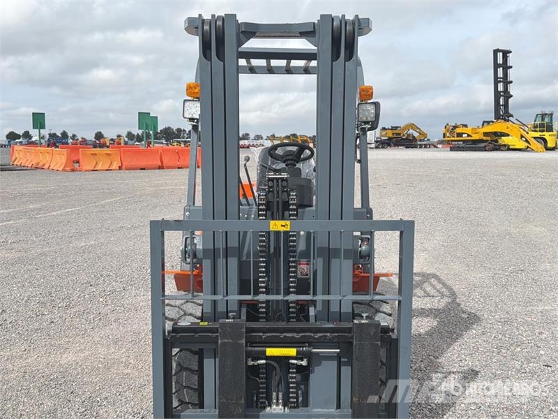 JX Power CPCD35-3S 7700 lb Montacargas (Sin Usar) Інше