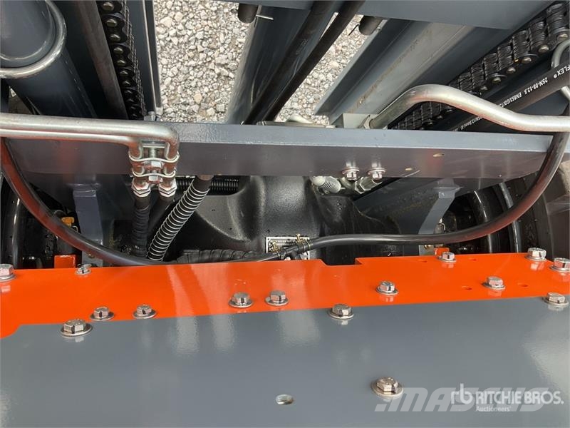  JX POWER CPCD35-3S 7700 lb Pneumatic Tire Forklift Інше