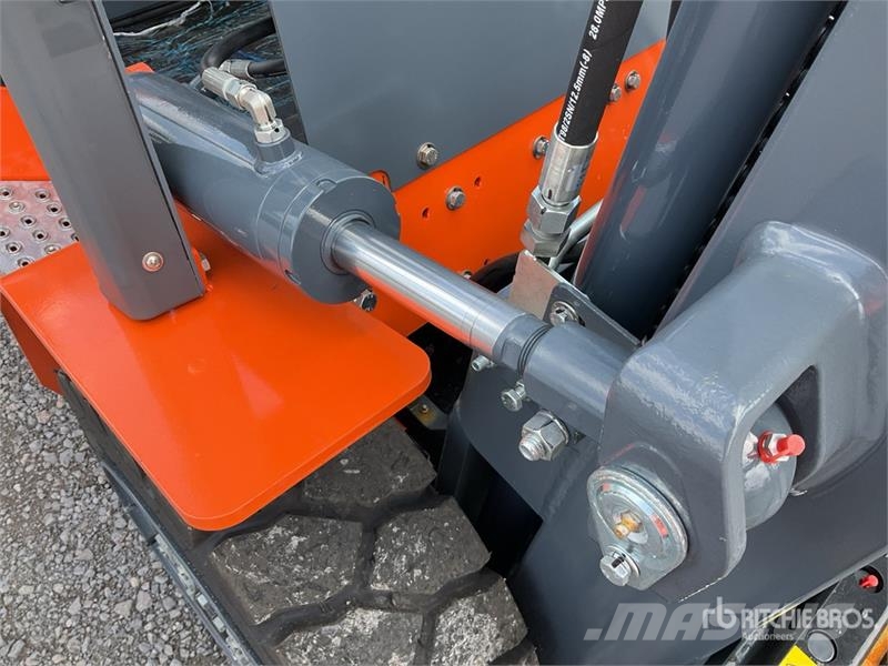  JX POWER CPCD35-3S 7700 lb Pneumatic Tire Forklift Інше