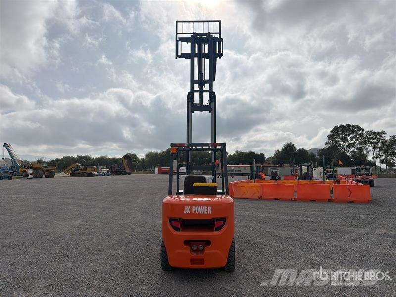 JX Power CPCD35-3S 7700 lb Pneumatic Tire Montacar Інше