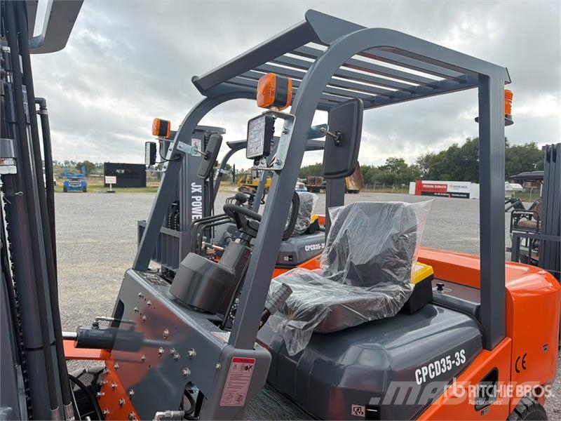 JX Power CPCD35-3S 7700 lb Pneumatic Tire Montacar Інше