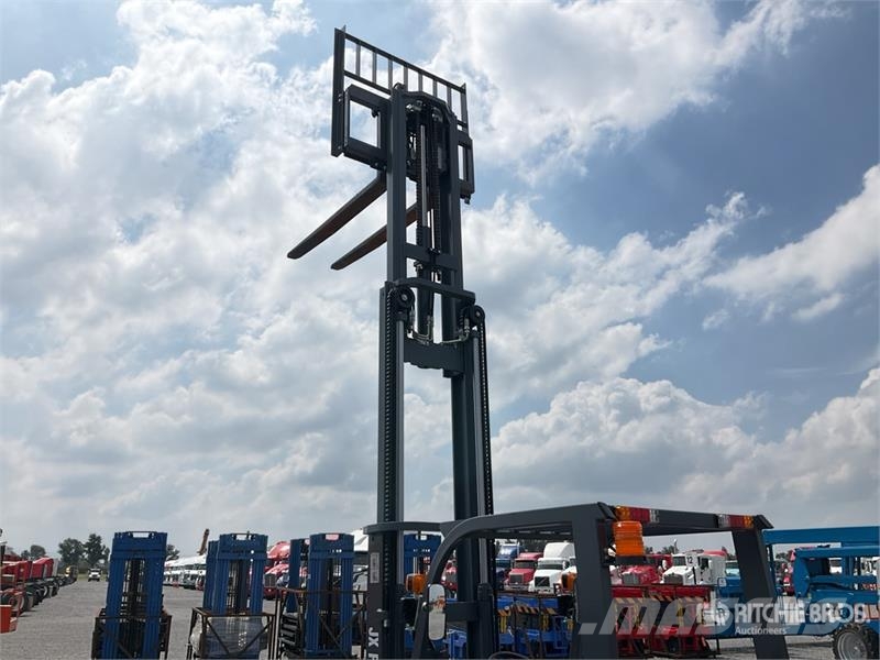  JX POWER CPCD35-3S 7700 lb Pneumatic Tire Forklift Montacargas - otros