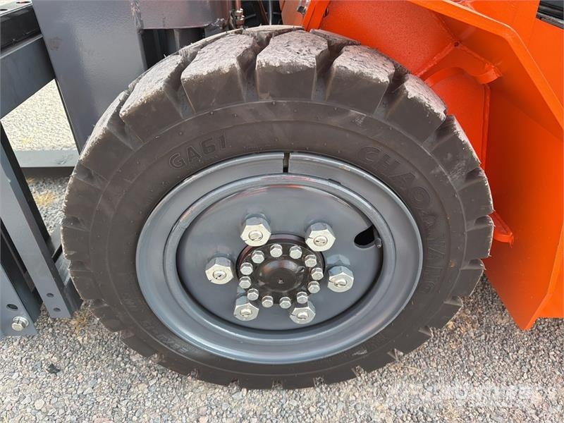 JX Power CPCD35-3S 7700 lb Montacargas (Sin Usar) Інше