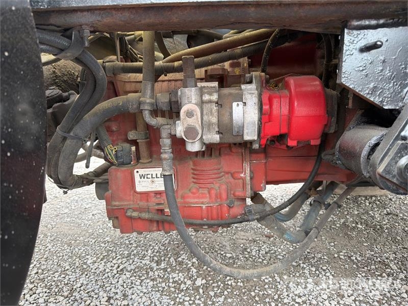 Kalmar 4x2 Tractocamion de Terminal / Spotter Truck Terminalivedukid