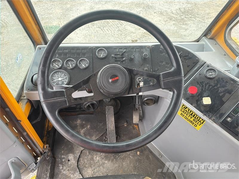 Kalmar 4x2 Tractocamion de Terminal / Spotter Truck Terminalivedukid