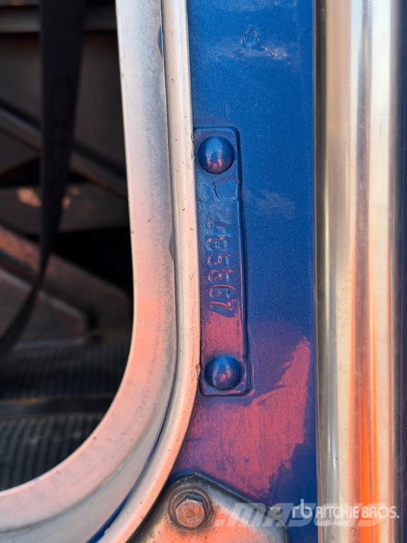 Kenworth T2000 Vetopöytäautot