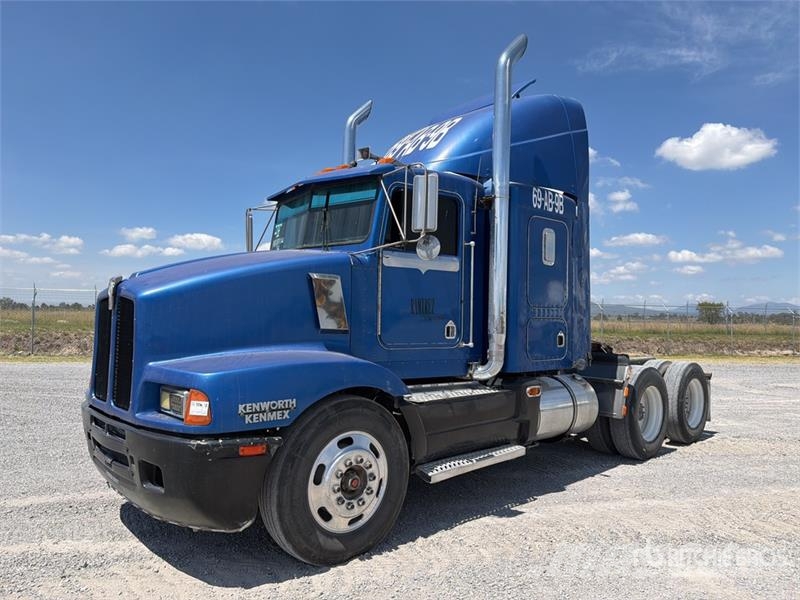 Kenworth T2000 Vetopöytäautot