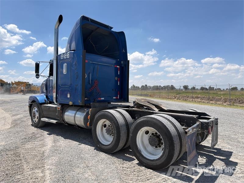 Kenworth T2000 Vetopöytäautot