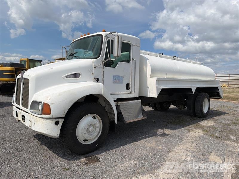 Kenworth T300 Vandens sunkvežimiai