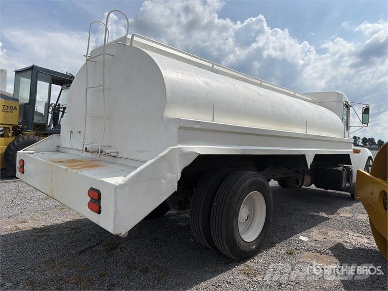 Kenworth T300 Vandens sunkvežimiai