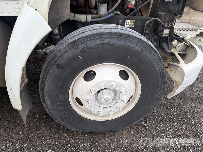 Kenworth T370 Araç üzeri vinçler