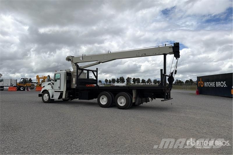 Kenworth T370 Tovornjaki z žerjavom