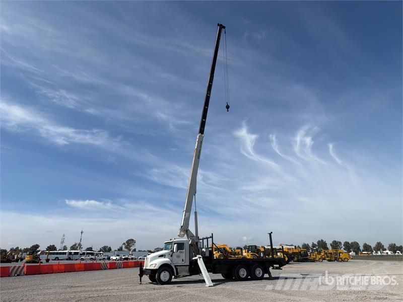 Kenworth T370 شاحنات الرافعات