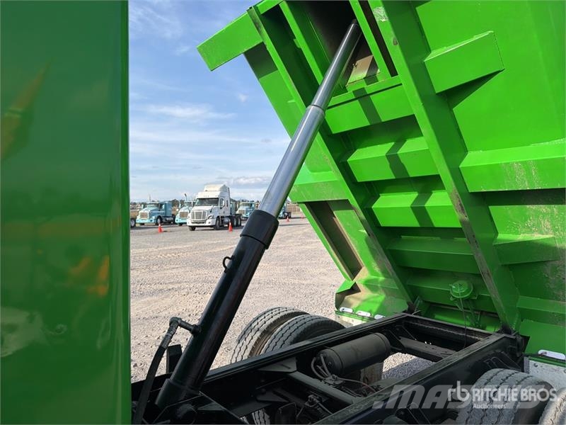 Kenworth T370 Sora- ja kippiautot