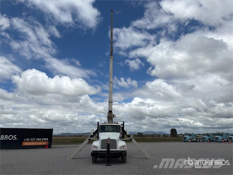 Kenworth T370 Vlakke laadvloer met kraan