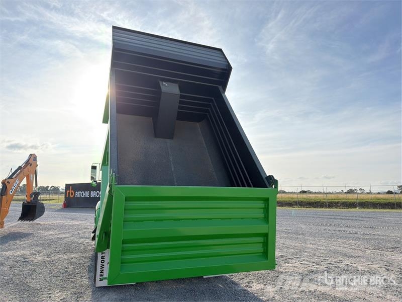 Kenworth T370 Sora- ja kippiautot