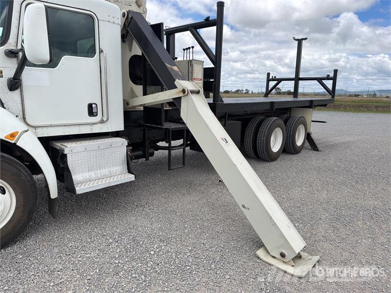 Kenworth T370 Vlakke laadvloer met kraan