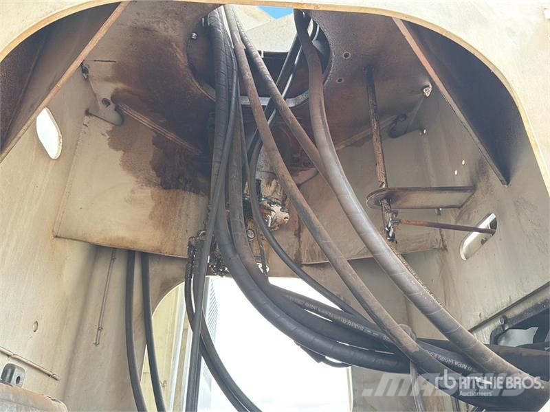 Kenworth T370 Vlakke laadvloer met kraan