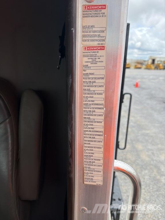 Kenworth T370 Vlakke laadvloer met kraan