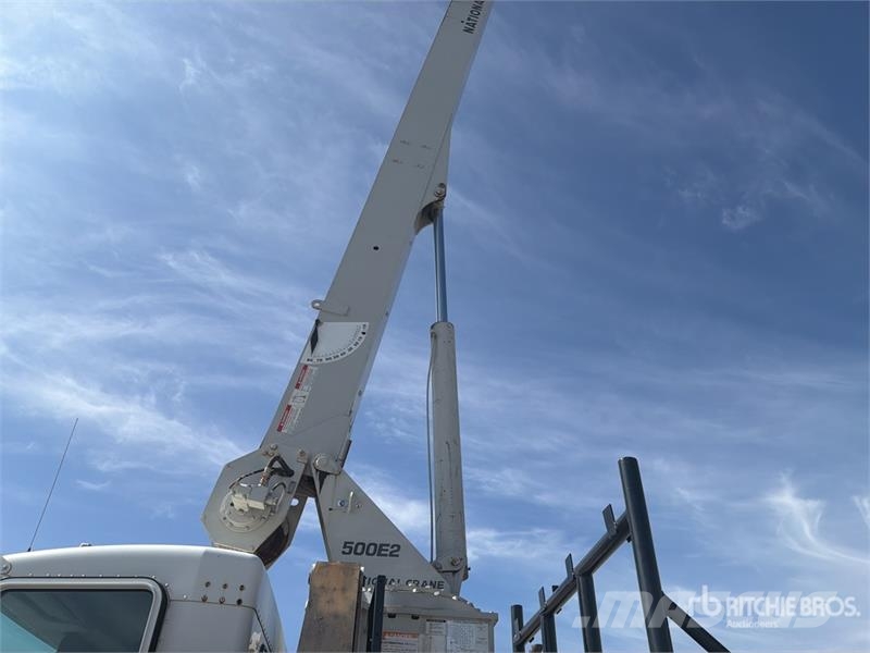 Kenworth T370 شاحنات الرافعات