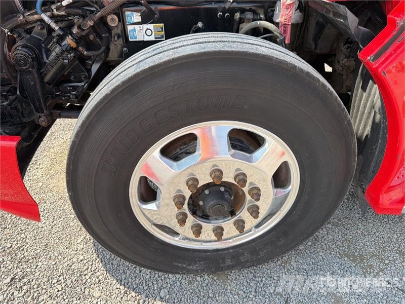 Kenworth T660 Tractor Units