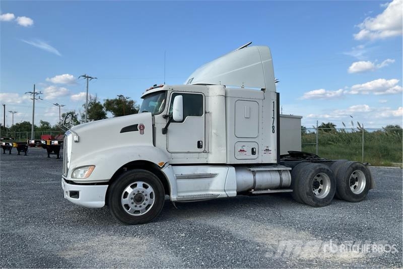 Kenworth T660 Truck Tractor Units