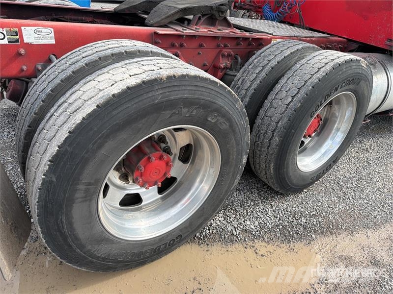 Kenworth T660 Motrici e Trattori Stradali