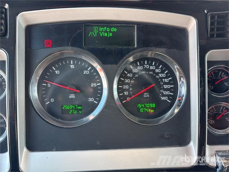 Kenworth T660 Vetopöytäautot