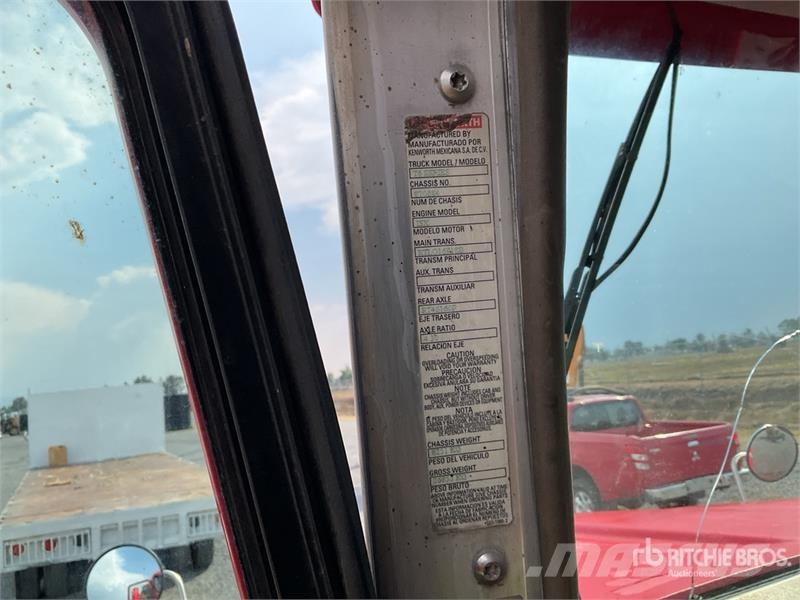Kenworth T660 Vetopöytäautot