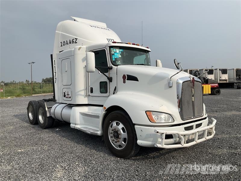 Kenworth T660 Camiones tractor