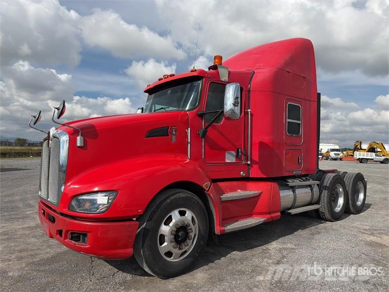 Kenworth T660 Motrici e Trattori Stradali