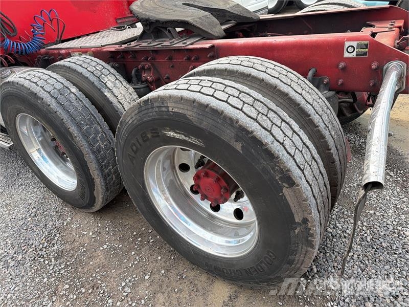 Kenworth T660 Motrici e Trattori Stradali