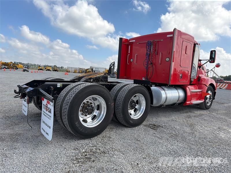 Kenworth T660 Cavalos mecânicos