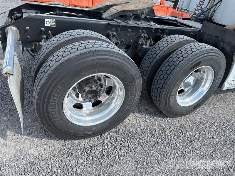 Kenworth T660 Vetopöytäautot