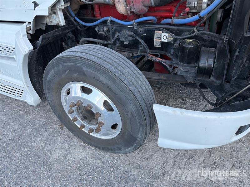 Kenworth T660 Vetopöytäautot