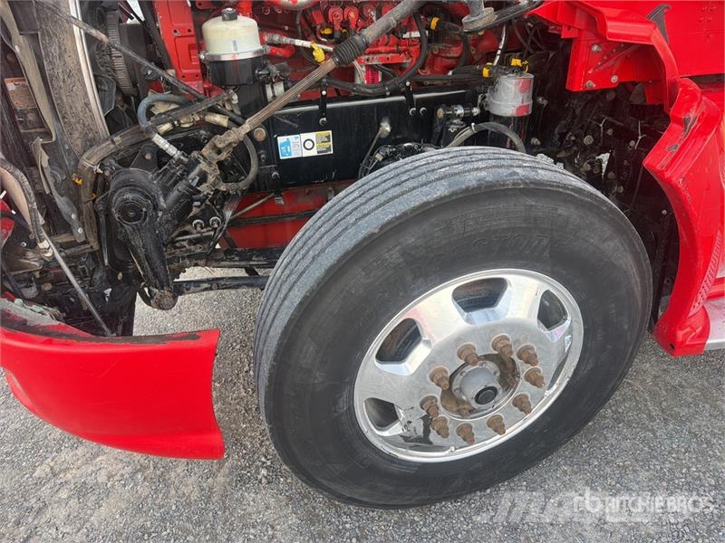 Kenworth T660 Vetopöytäautot