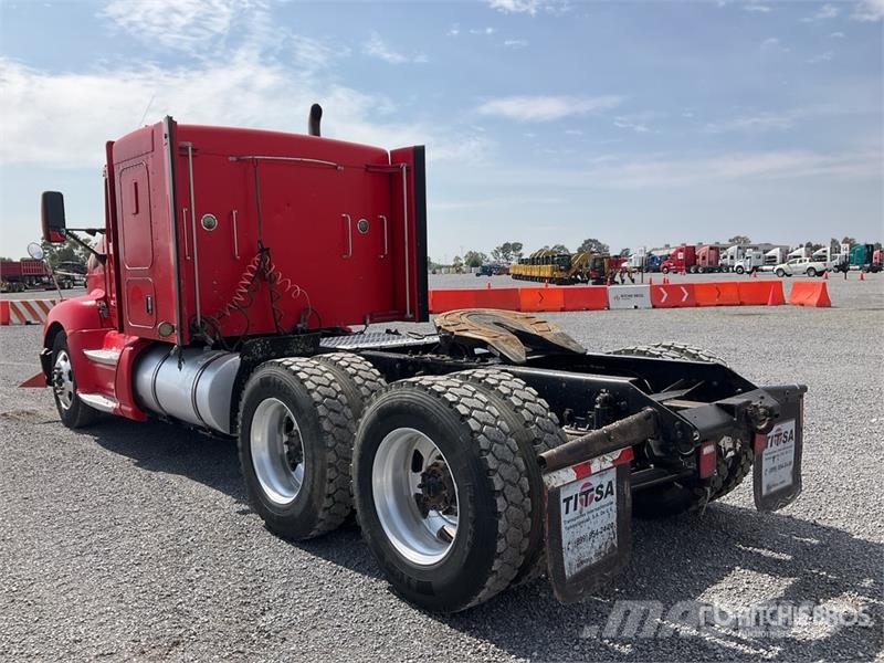 Kenworth T660 Vetopöytäautot