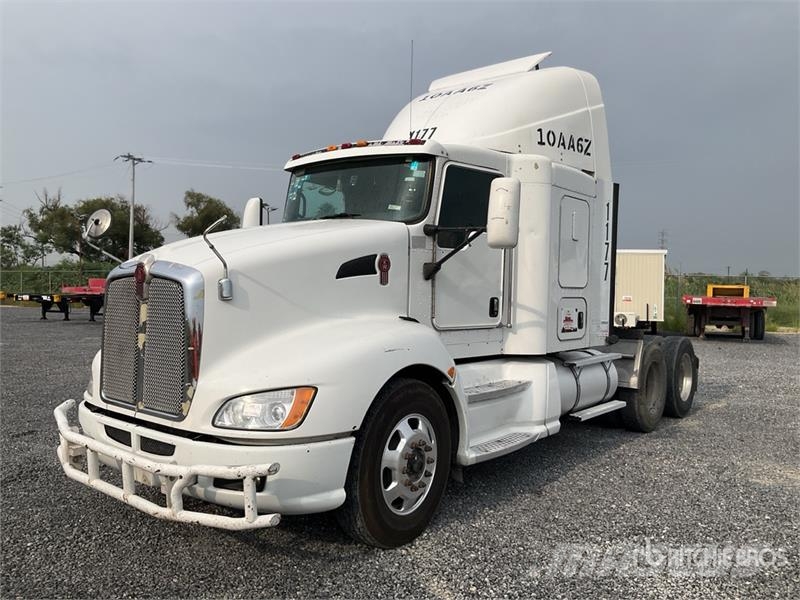 Kenworth T660 Camiones tractor