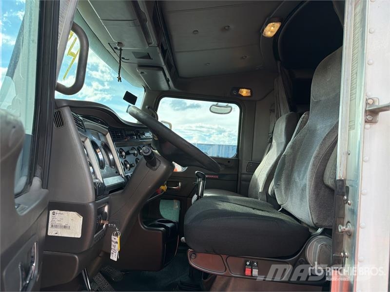 Kenworth T660 Ciągniki siodłowe